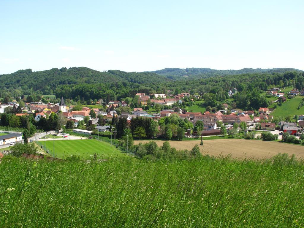 Ferienwohnungen Kres Gamlitz Luaran gambar